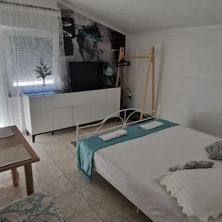 Apartmani Mirjana Hodilje Esterno foto