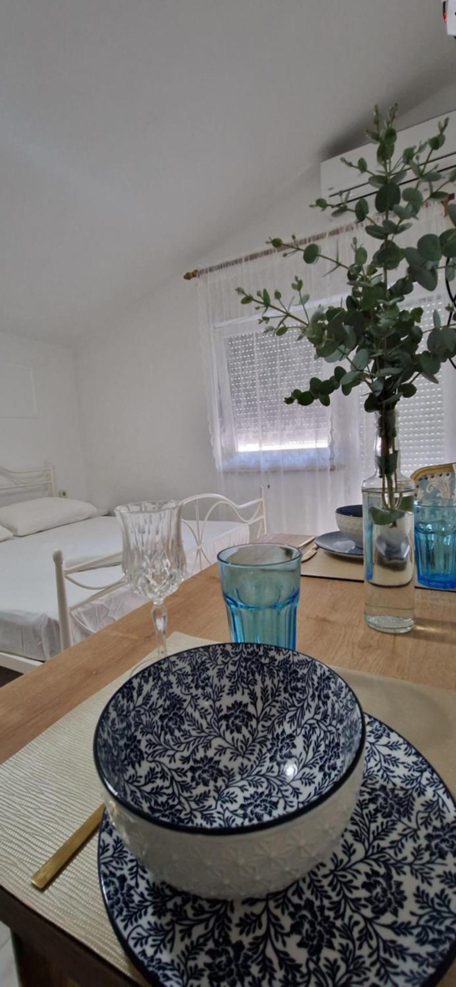 Apartment Mirjana