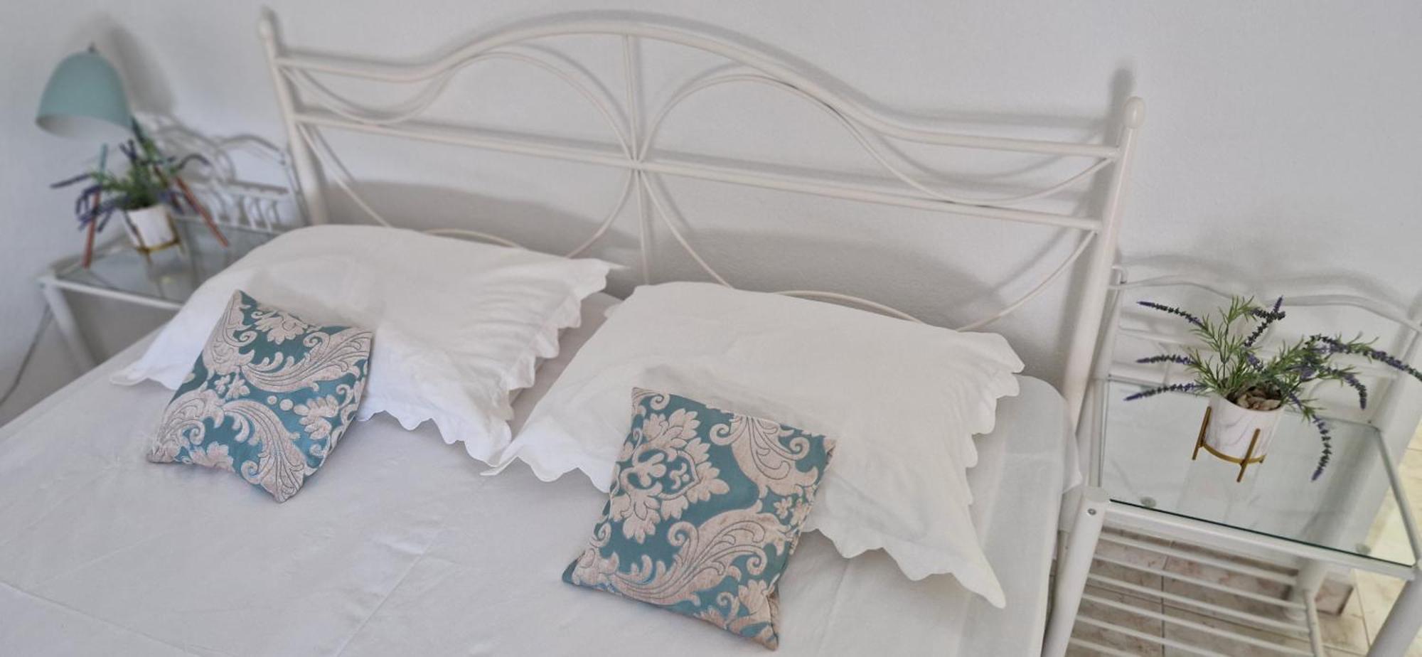 Apartma Mirjana *